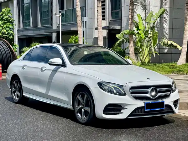 Mercedes-Benz E-Class 2018
