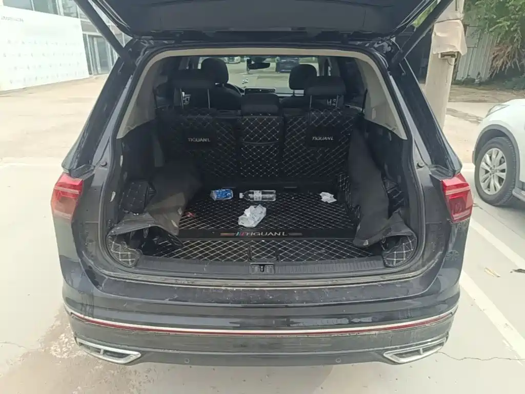 Volkswagen Tiguan L 2023 — фото 19