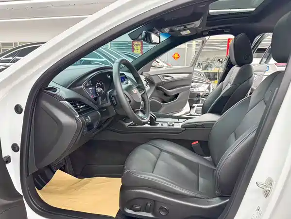 Cadillac CT5 2023