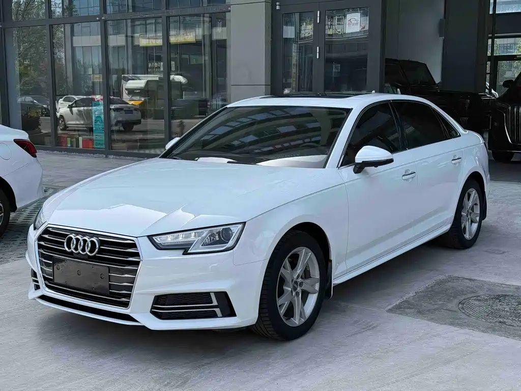 Audi A4L 2019