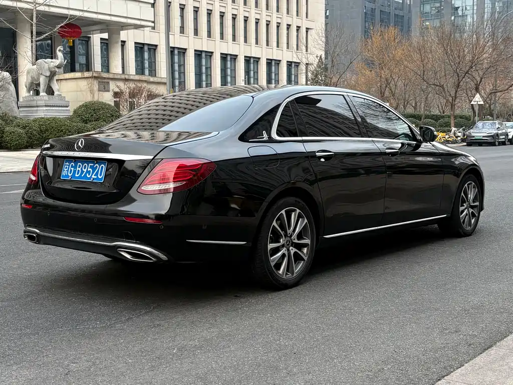 Mercedes-Benz E-Class 2019 — фото 4