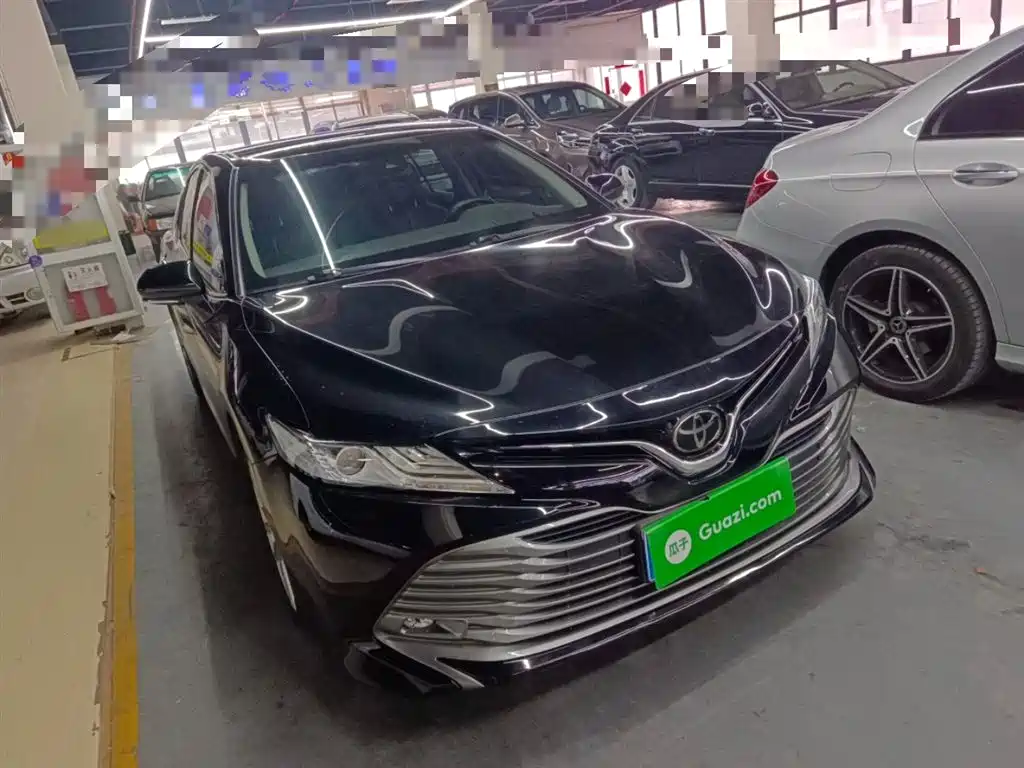 Toyota Camry 2019 — фото 22
