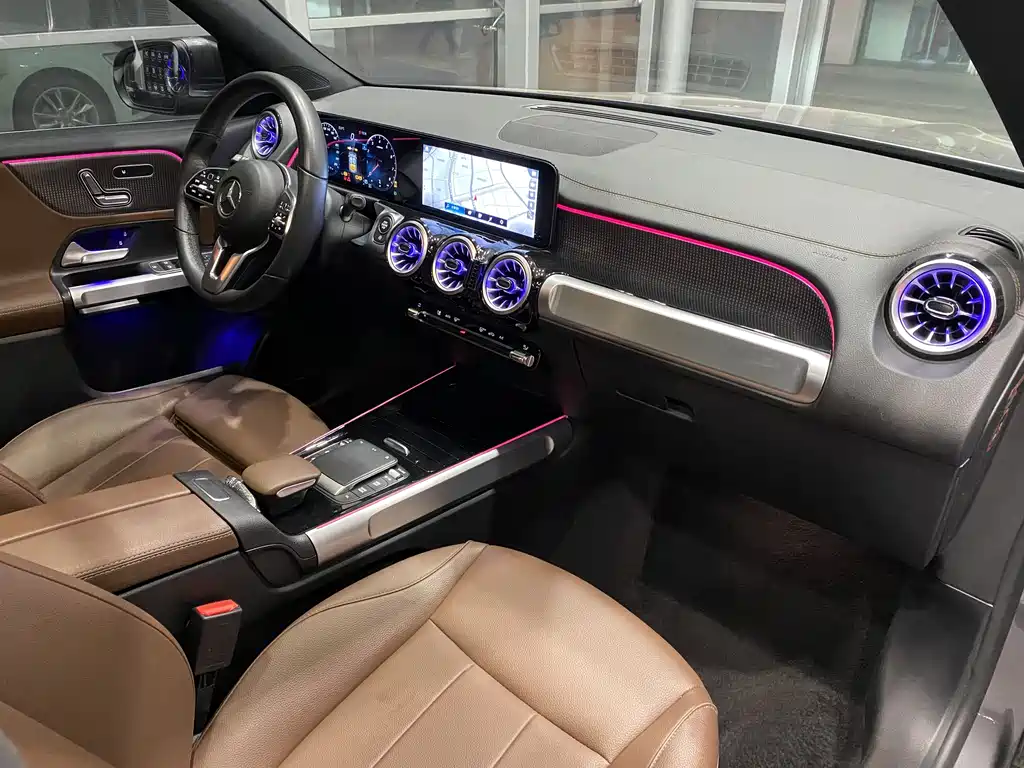 Mercedes-Benz GLB 2022 — фото 12