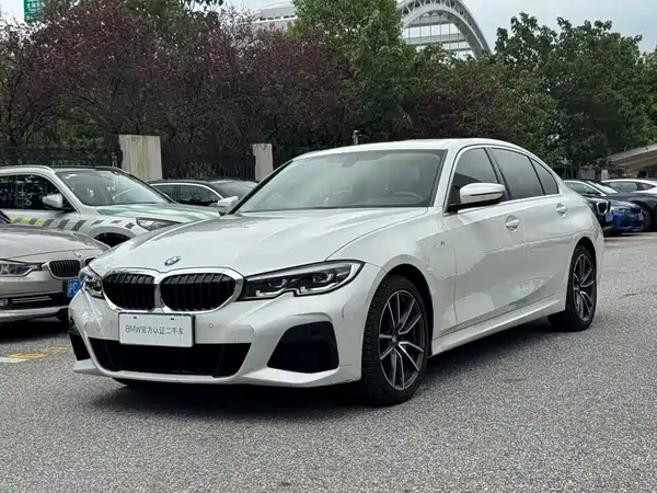 BMW 3 Series 2022