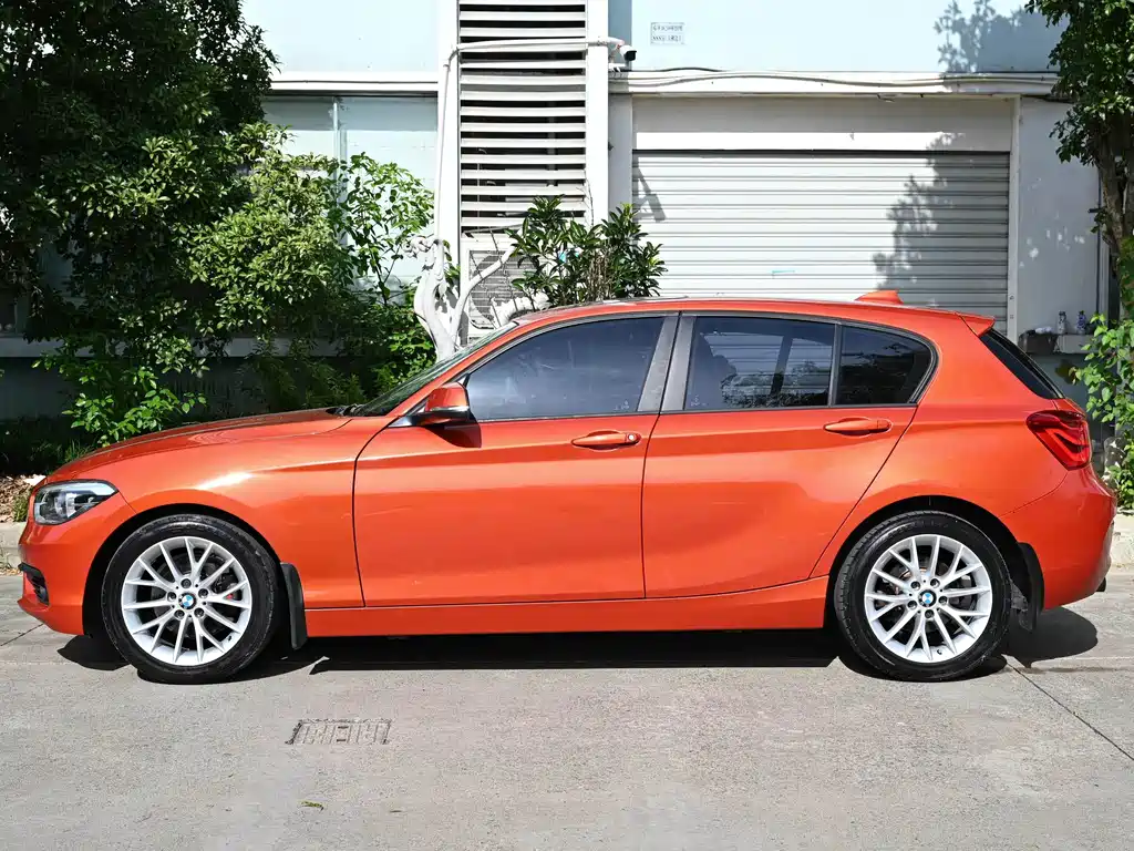 BMW 1 Series 2017 — фото 2