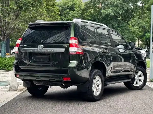 Toyota Prado 2016