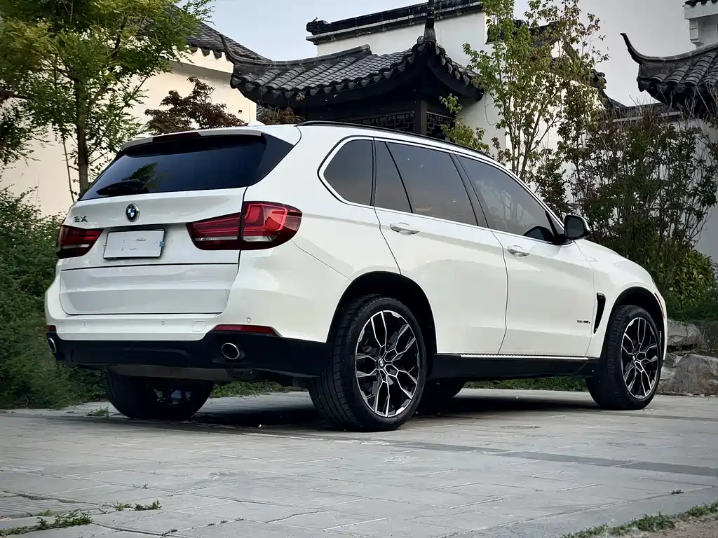 BMW X5 2015 — фото 6
