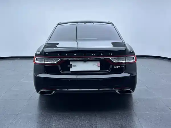 Lincoln Continental 2018