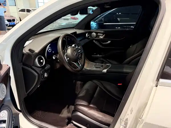 Mercedes-Benz GLC 2020