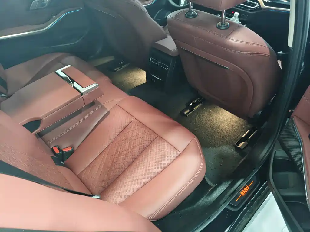 BMW i3 2024 — фото 15