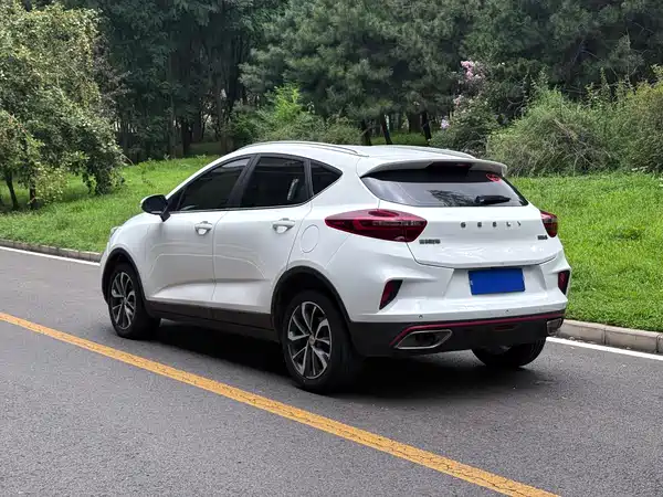 Geely Emgrand GS 2020
