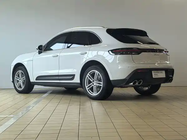 Porsche Macan 2024
