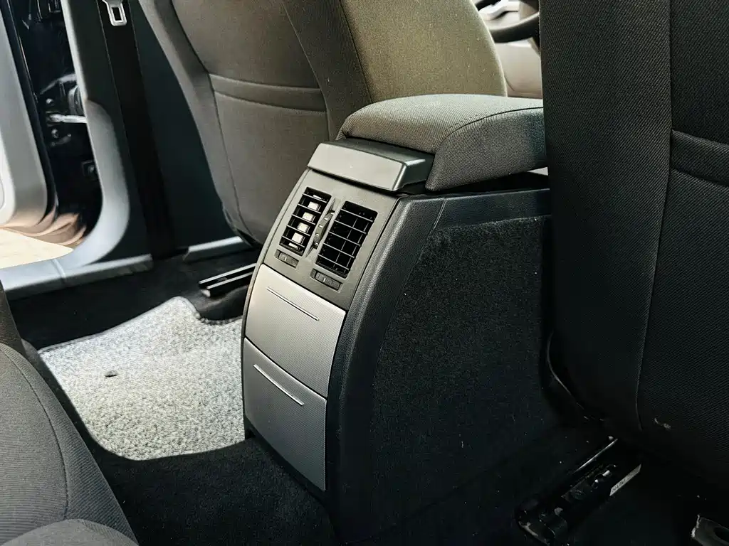 Skoda Octavia 2014 — фото 14