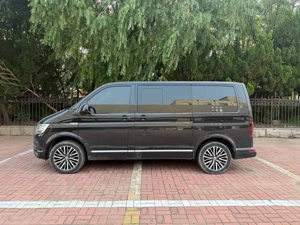 Volkswagen Multivan 2020 — фото 4