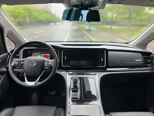 GAC Trumpchi M8 2022