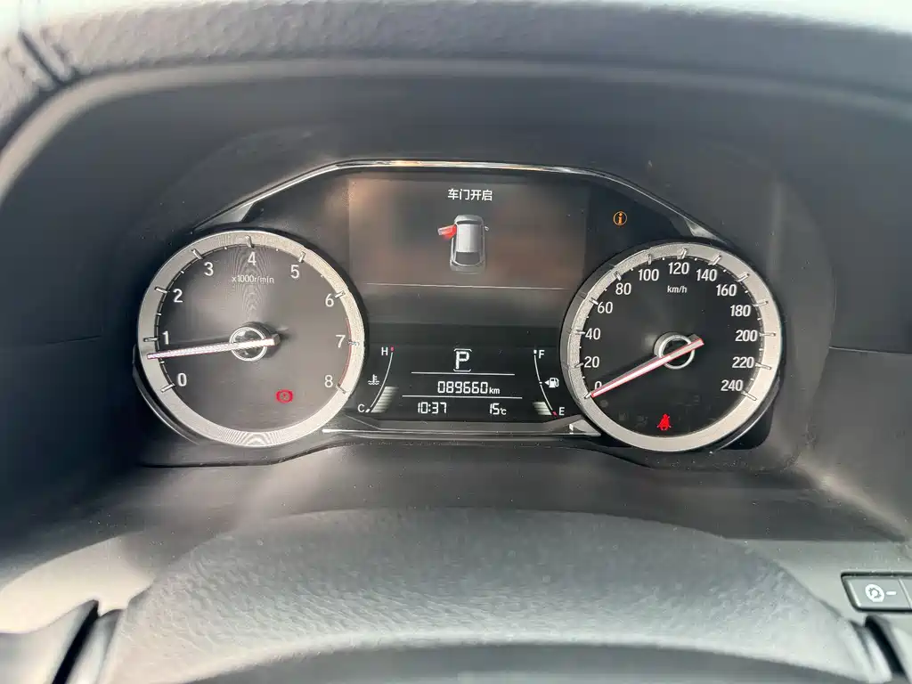 Honda UR-V 2018 — фото 15