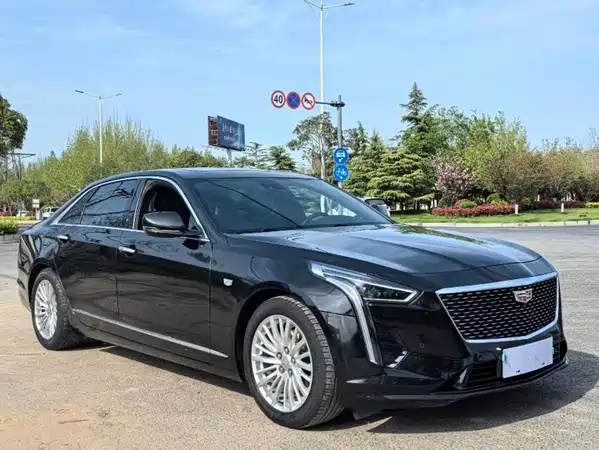Cadillac CT6 2023