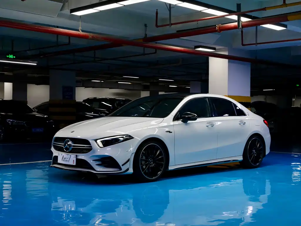 Mercedes-Benz A-Class AMG 2021 — фото 1