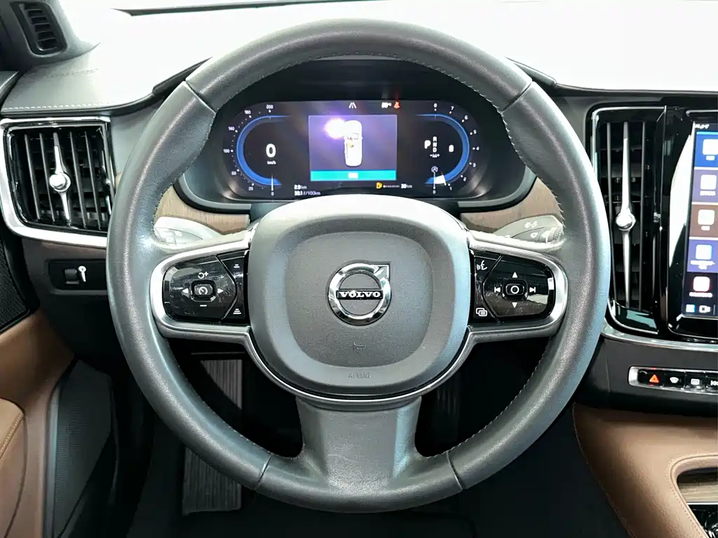 Volvo S90 2022 — фото 15
