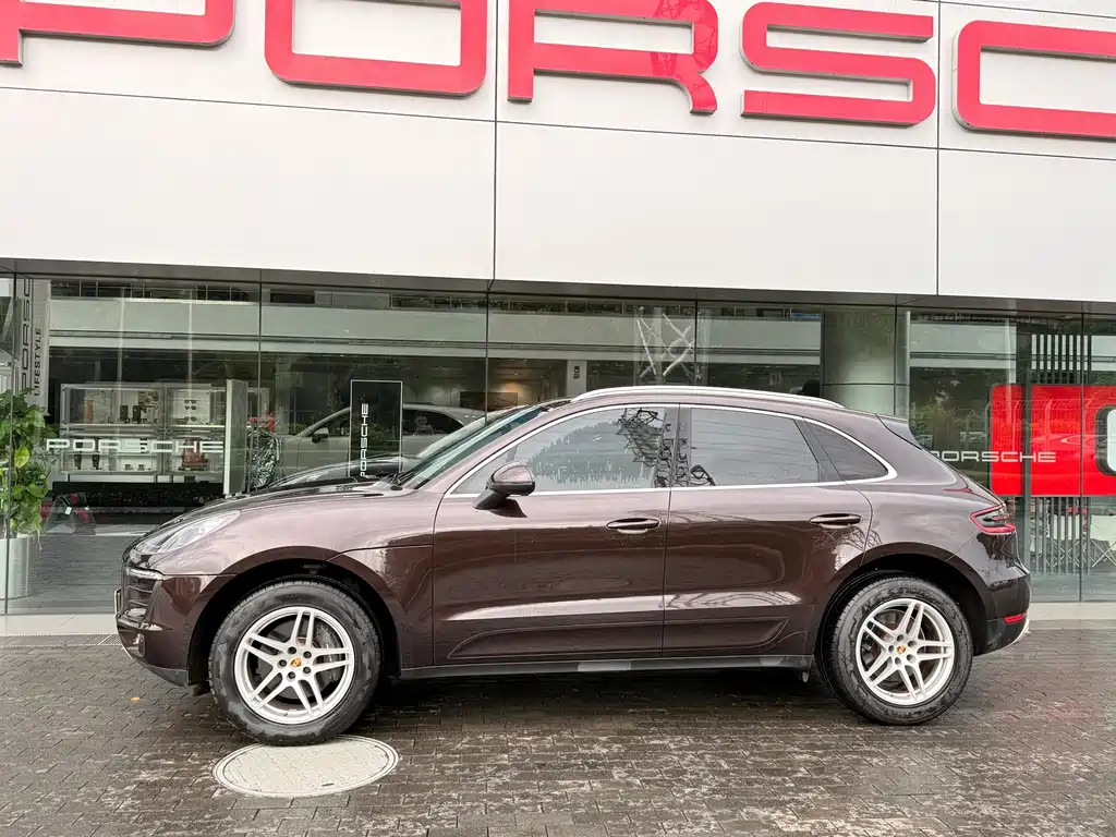 Porsche Macan 2018 — фото 7