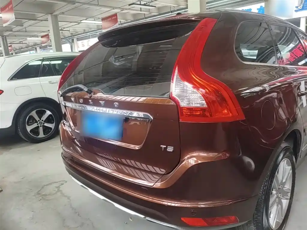 Volvo XC60 2015 — фото 6