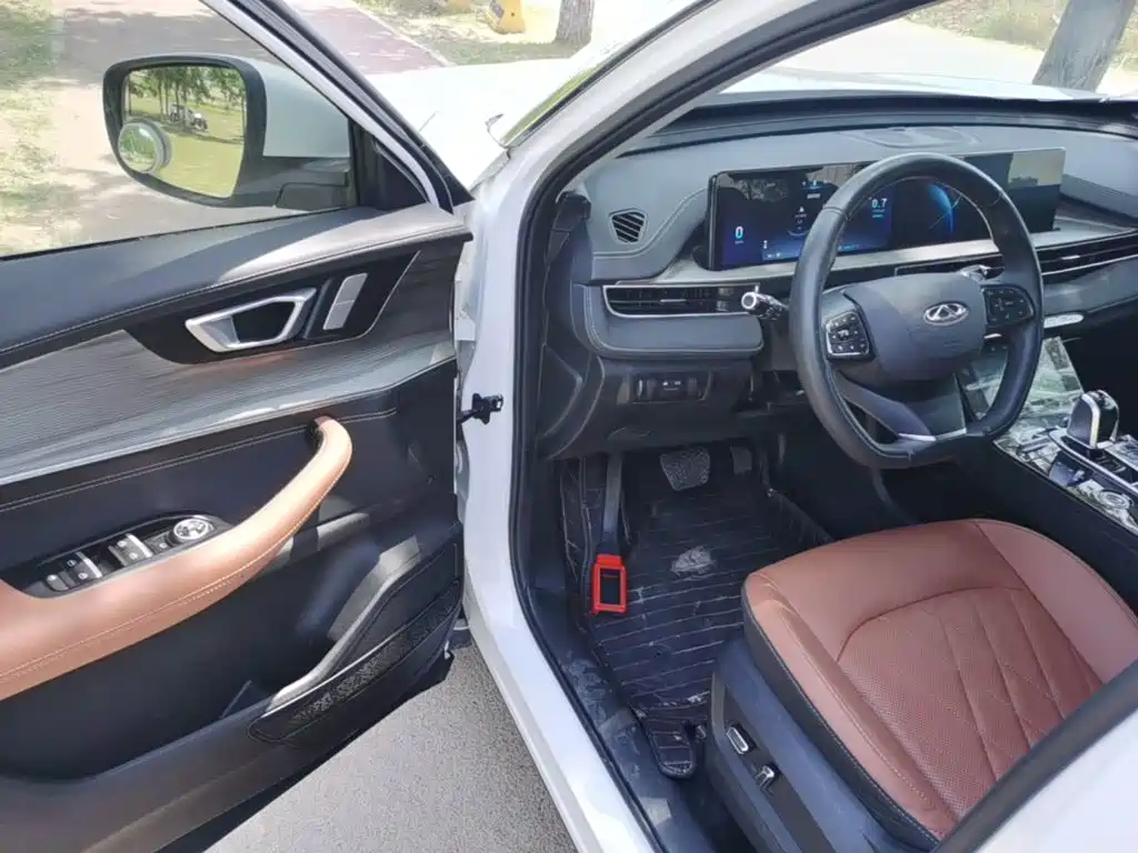Chery Tiggo 8 PLUS 2022 — фото 12