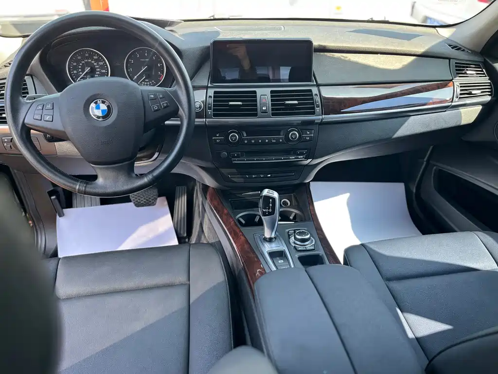 BMW X5 2013 — фото 17