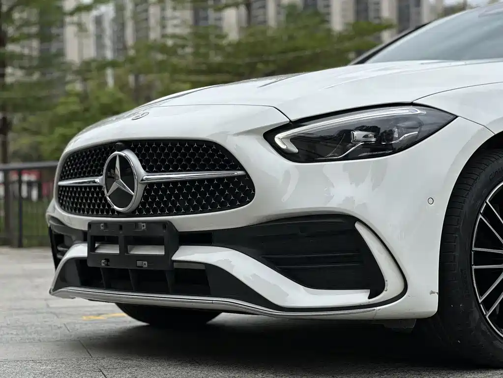 Mercedes-Benz C-Class 2023 — фото 10