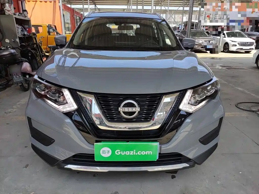 Nissan X-Trail 2025