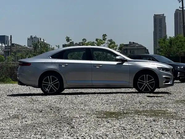 Geely Xingrui 2022