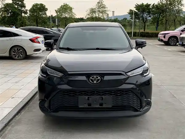 Toyota Frontlander 2023