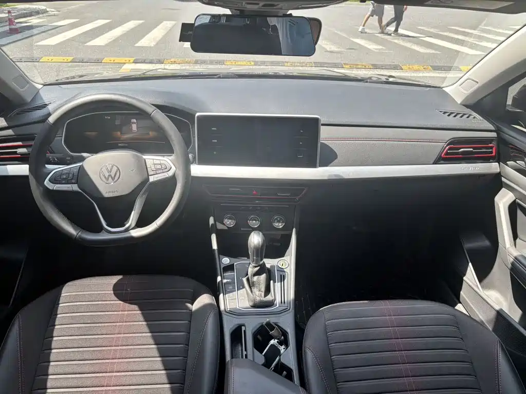 Volkswagen Lavida 2024