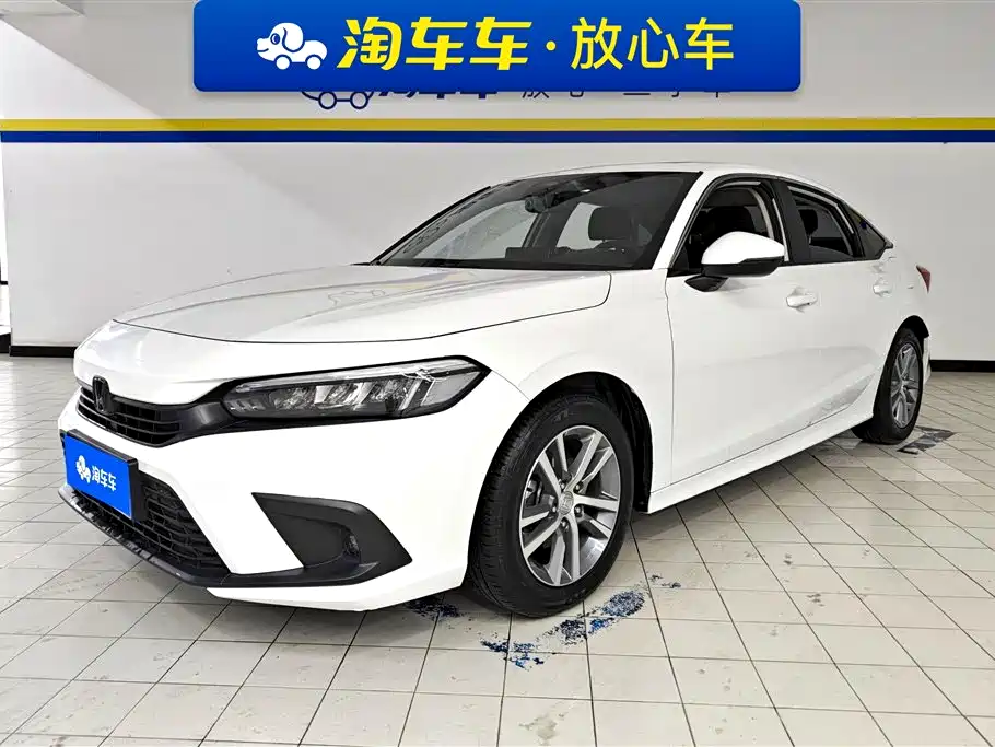 Honda Civic 2024 — фото 1