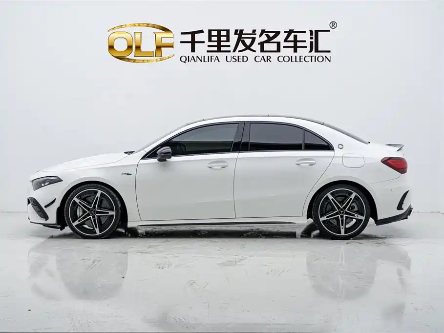 Mercedes-Benz A-Class AMG 2024 — фото 7
