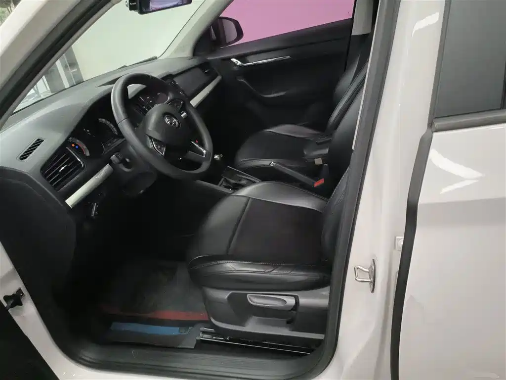Skoda Kamiq 2018 — фото 15