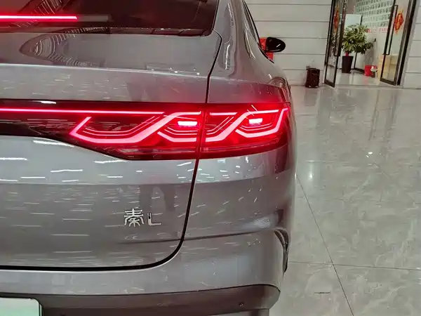 BYD Qin L 2024