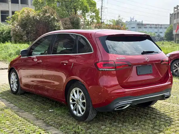 Mercedes-Benz B-Class 2021