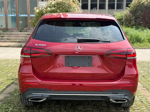 Mercedes-Benz B-Class 2021