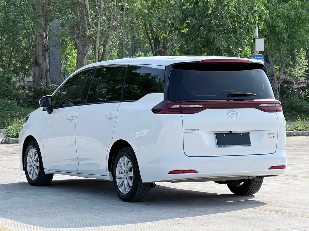 GAC Motor Trumpchi M6 2020 — фото 6