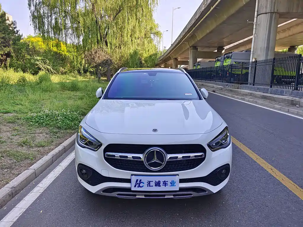 Mercedes-Benz GLA 2021 — фото 2