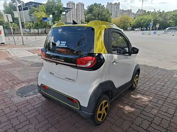 Baojun E100 2021
