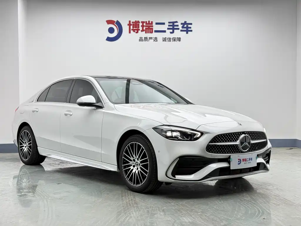 Mercedes-Benz C-Class 2023 — фото 3