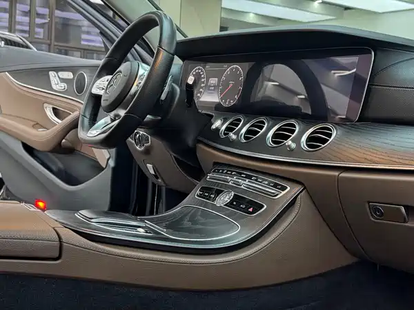 Mercedes-Benz E-Class 2019