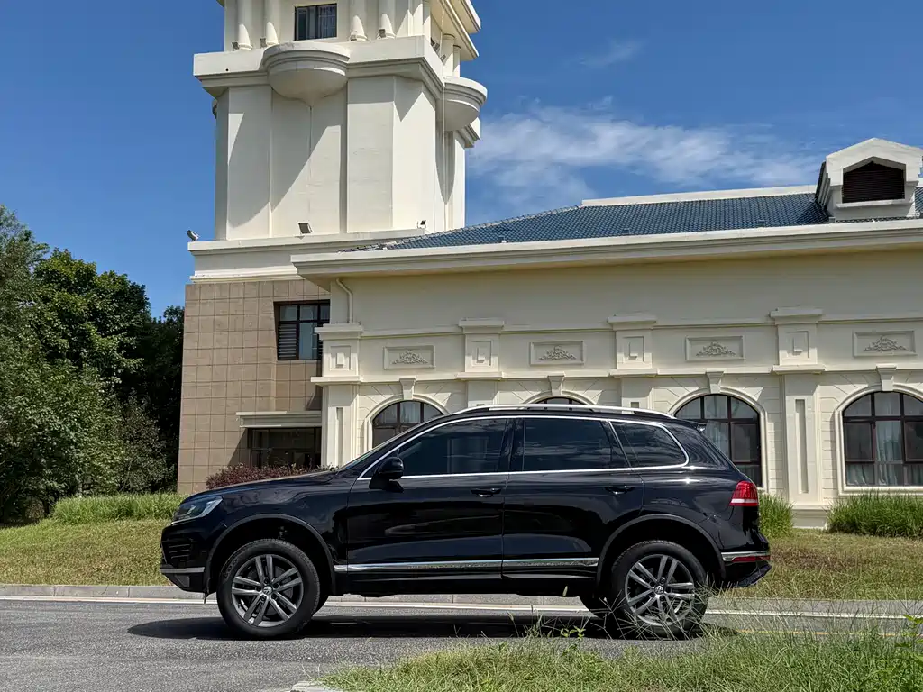 Volkswagen Touareg 2018 — фото 4