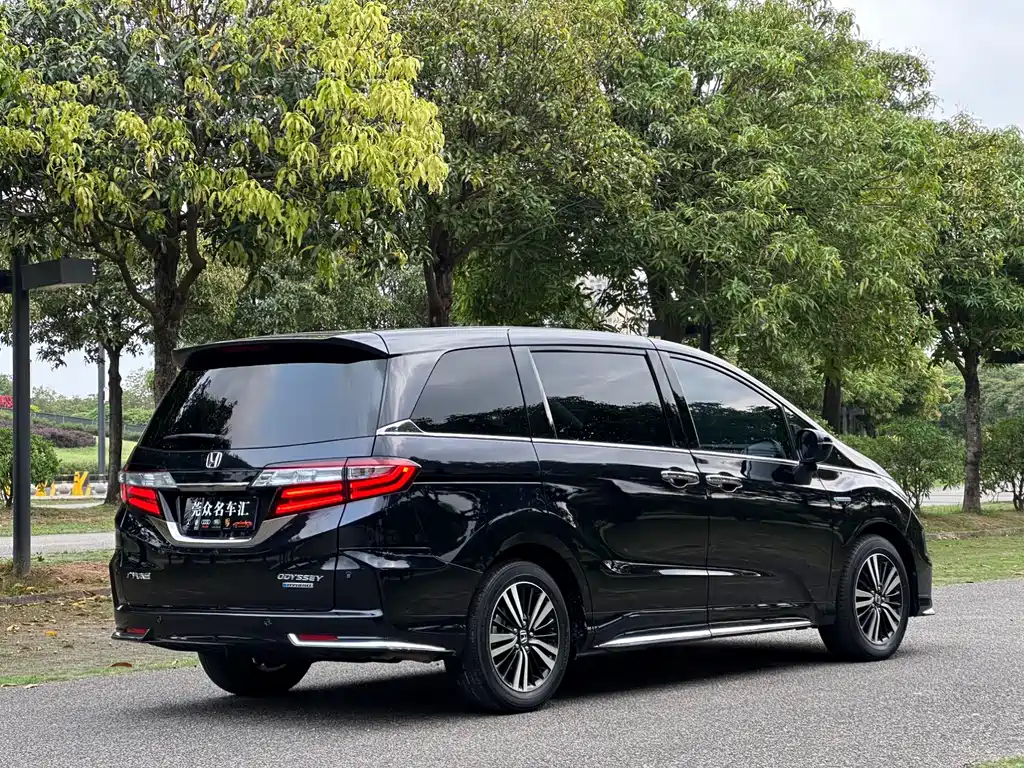Honda Odyssey 2021 — фото 7