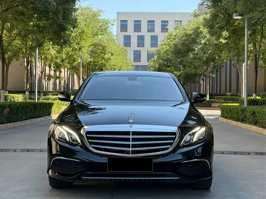 Mercedes-Benz E-Class 2018