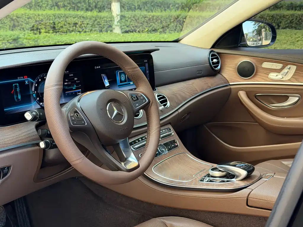 Mercedes-Benz E-Class 2018