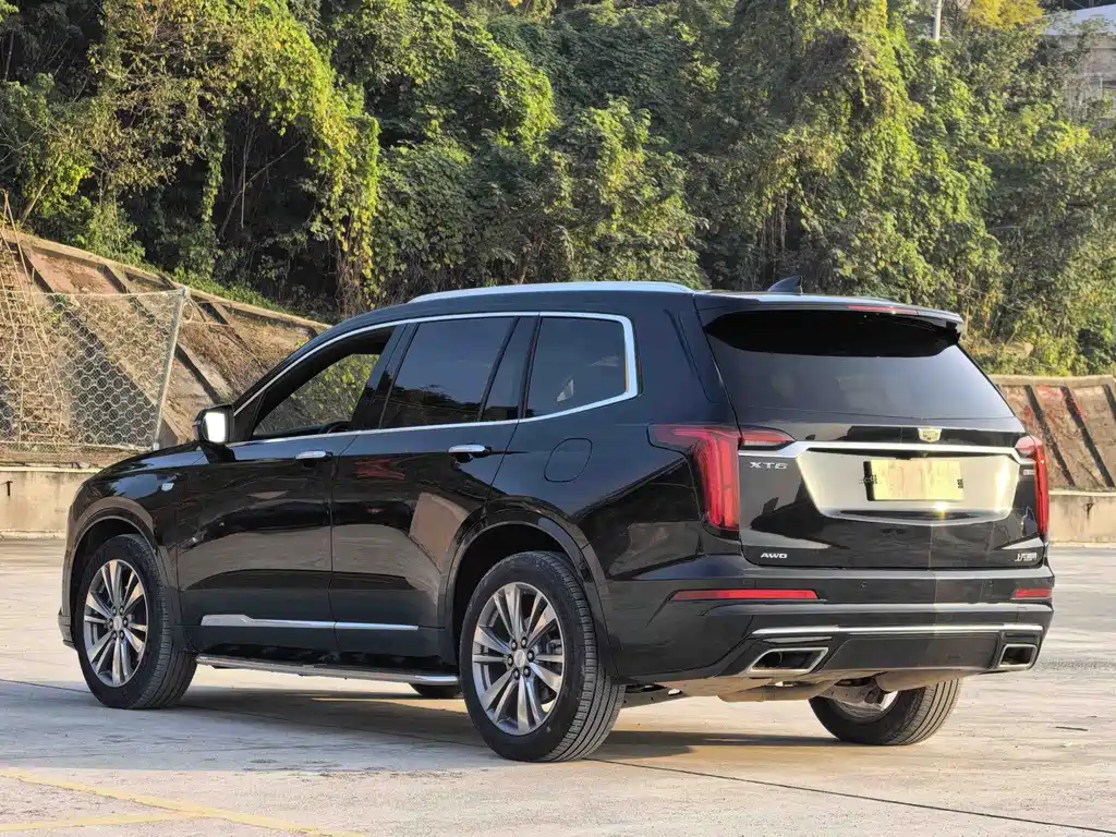 Cadillac XT6 2021 — фото 8