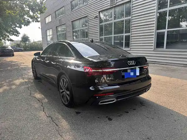 Audi A6L 2021