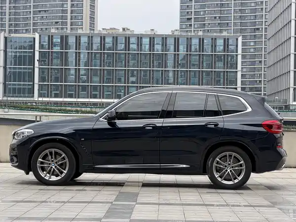 BMW X3 2021